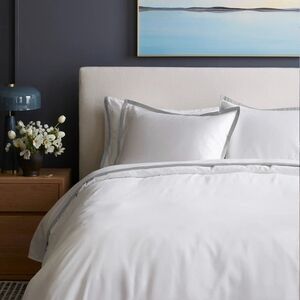 Quince 100% Organic Cotton Sateen Border White Duvet & Shams - Thumbnail 2